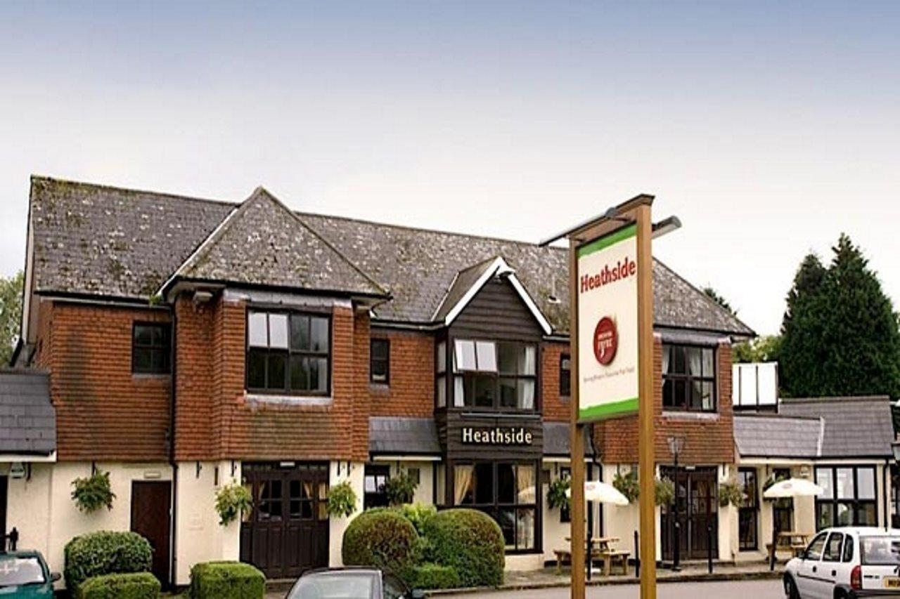 Premier Inn Epsom South Εξωτερικό φωτογραφία